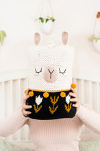 Cargar imagen en el visor de la galería, Pack de ovillos para Cojín Al Paquina Negro - Amigurumis e Imaginancias