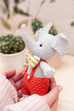 Cargar imagen en el visor de la galería, Pack de ovillos para Elifante y los cactus - Amigurumis e Imaginancias