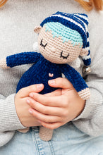 Cargar imagen en el visor de la galería, Kit Solidario "Nymoh, el duende hada" (Lanas Rubí)